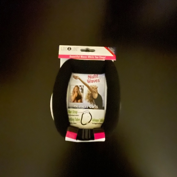 Misc. hair products - Picture 4 of 7